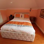 Estalagem De *
